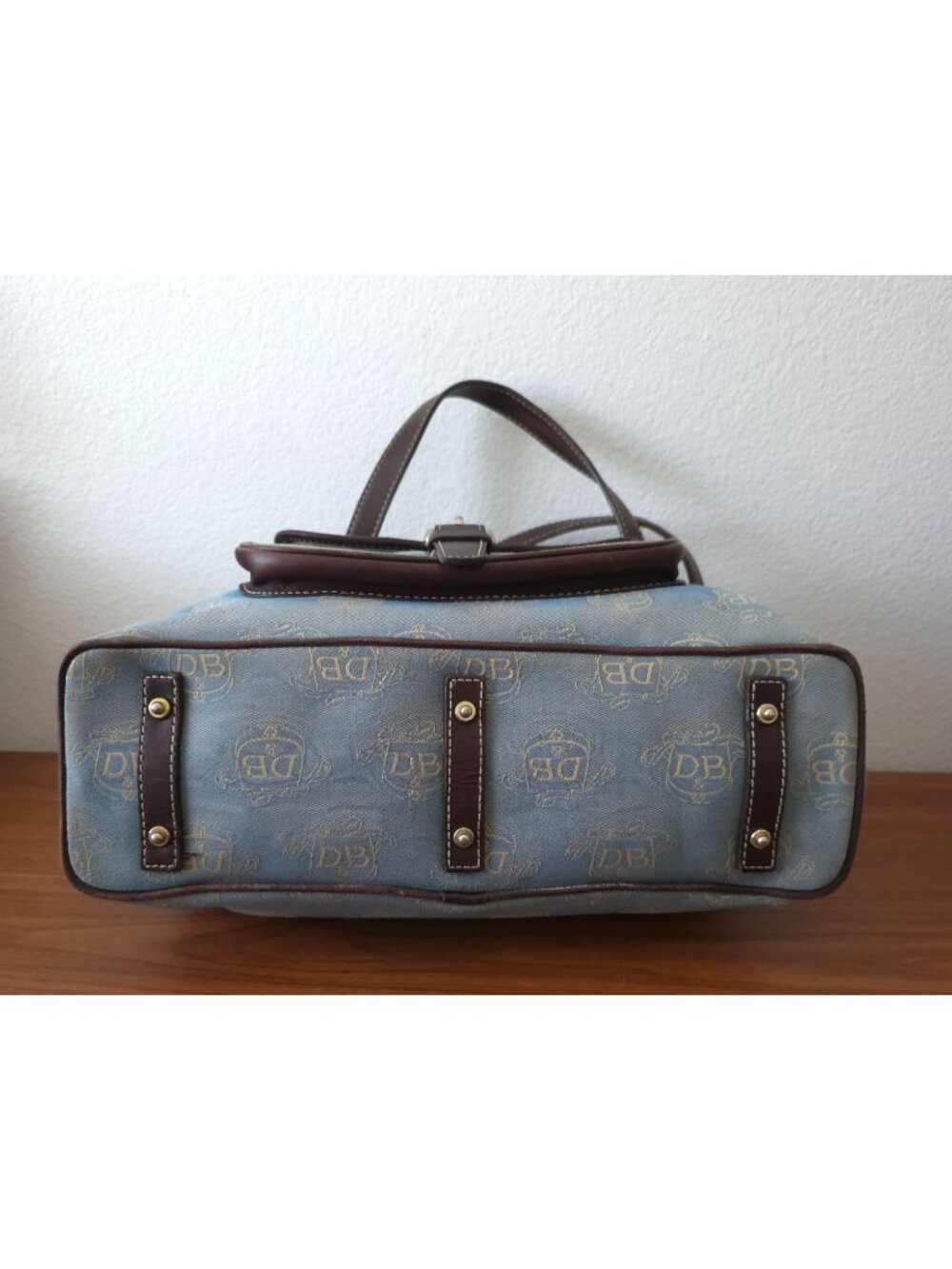 Dooney & Bourke East/West Blue & Brown Canvas Logo Tote w/ Matching Coin Pouch - Picture 3 of 14
